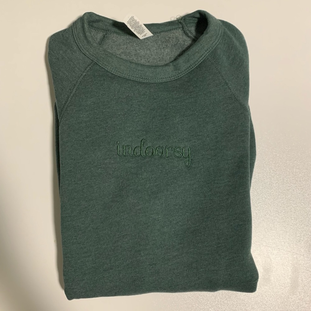 Indoorsy embroidered green sweatshirt